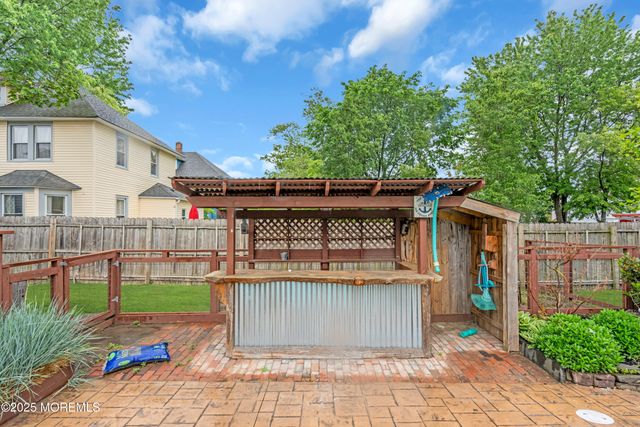 208 Cedar Street, Lakehurst, NJ 08733