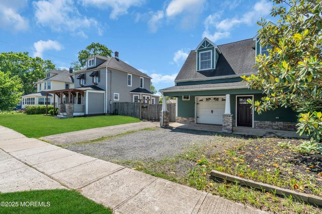 208 Cedar Street, Lakehurst, NJ 08733