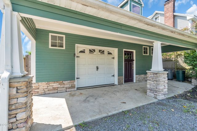 208 Cedar Street, Lakehurst, NJ 08733