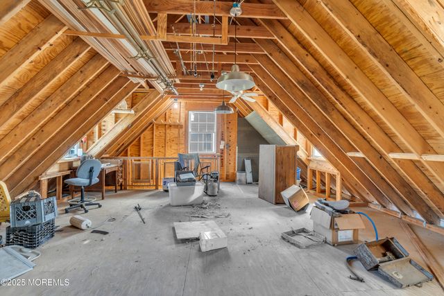 208 Cedar Street, Lakehurst, NJ 08733