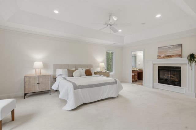 340 S Main St, Andover, MA 01810