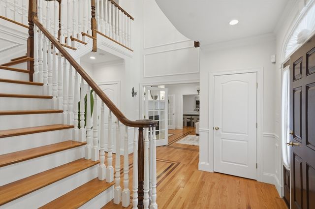 340 S Main St, Andover, MA 01810