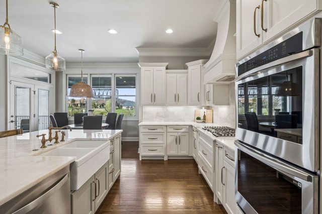 121 Tattnall Ct, Gallatin, TN 37066