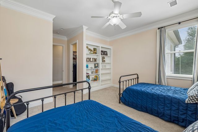 121 Tattnall Ct, Gallatin, TN 37066