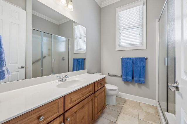 121 Tattnall Ct, Gallatin, TN 37066