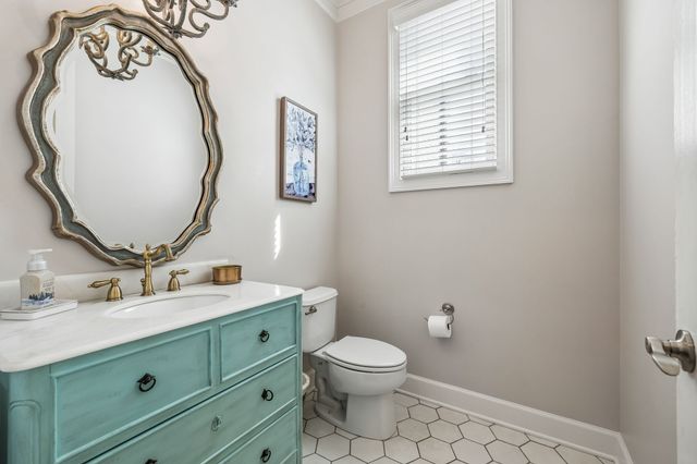 121 Tattnall Ct, Gallatin, TN 37066