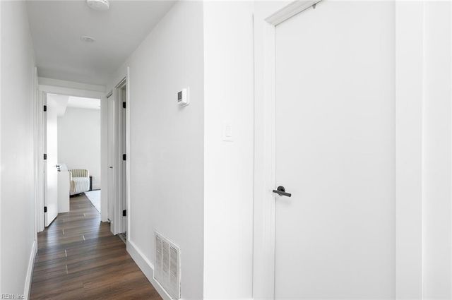 3912 Whispering Oaks Pl Apt 101, Virginia Beach, VA 23455