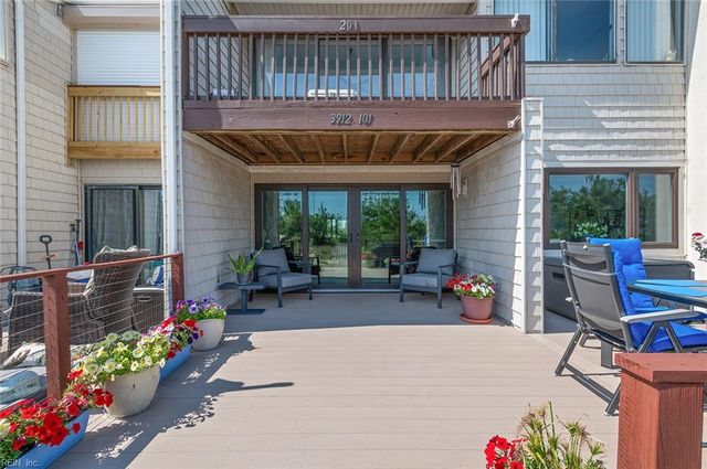 3912 Whispering Oaks Pl Apt 101, Virginia Beach, VA 23455