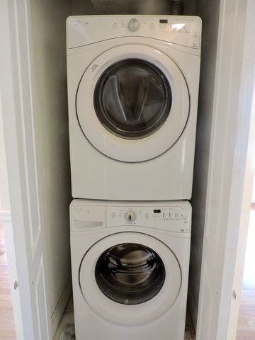 153 Sumner St 6, Quincy, MA 02169