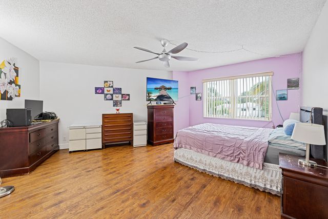 1200 Hibiscus Avenue 201, Pompano Beach, FL 33062