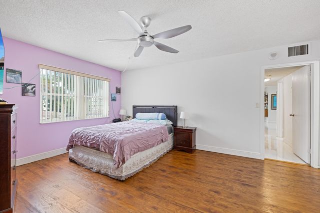 1200 Hibiscus Avenue 201, Pompano Beach, FL 33062