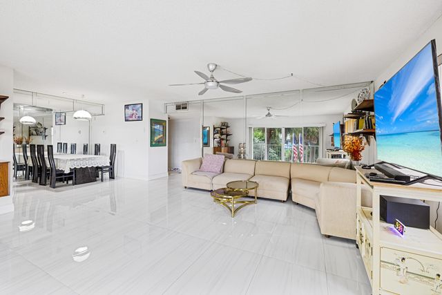1200 Hibiscus Avenue 201, Pompano Beach, FL 33062