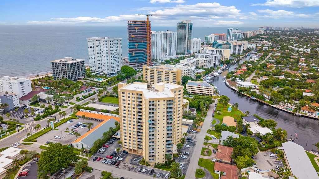 1200 Hibiscus Avenue 201, Pompano Beach, FL 33062