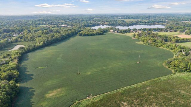 24x3 Holy Name Drive, Medina, MN 55340