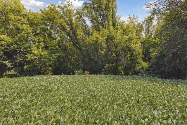 24x3 Holy Name Drive, Medina, MN 55340