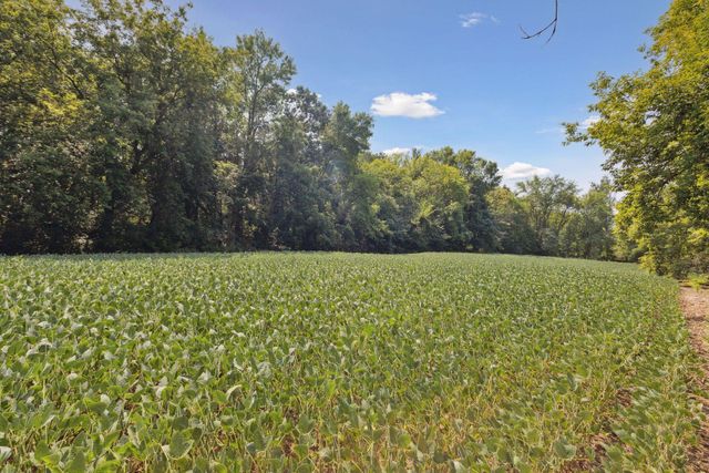 24x3 Holy Name Drive, Medina, MN 55340