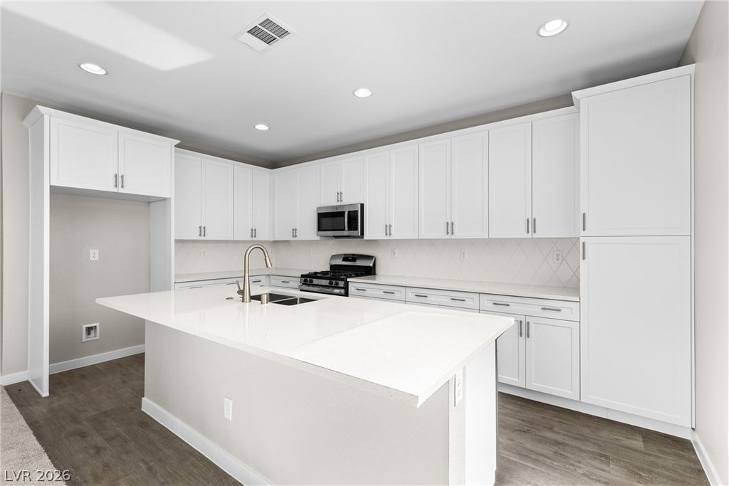 10507 South Lisa Lane, Las Vegas, NV 89179