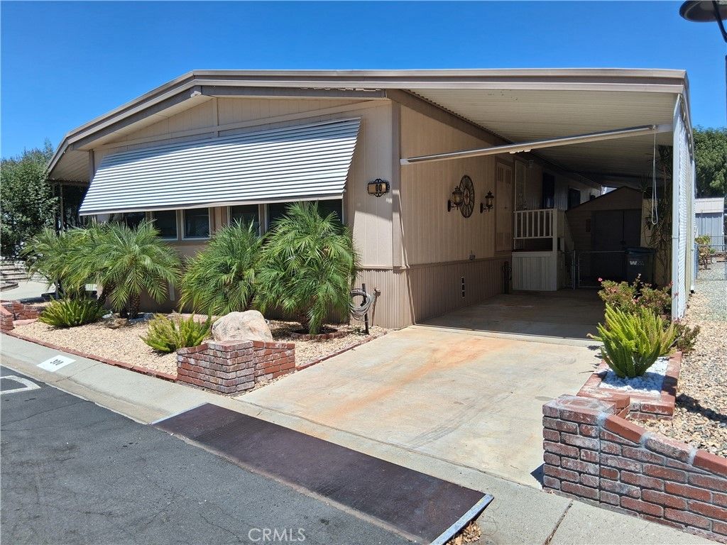 27601 Sun city Blvd, Menifee, CA 92586 — exterior