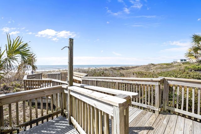 9100 Reed Drive 4106, Emerald Isle, NC 28594