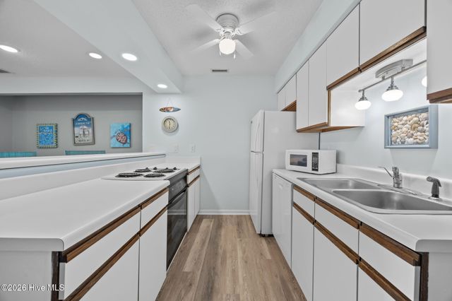 9100 Reed Drive 4106, Emerald Isle, NC 28594