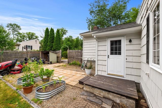 5 Main St, Acton, MA 01720