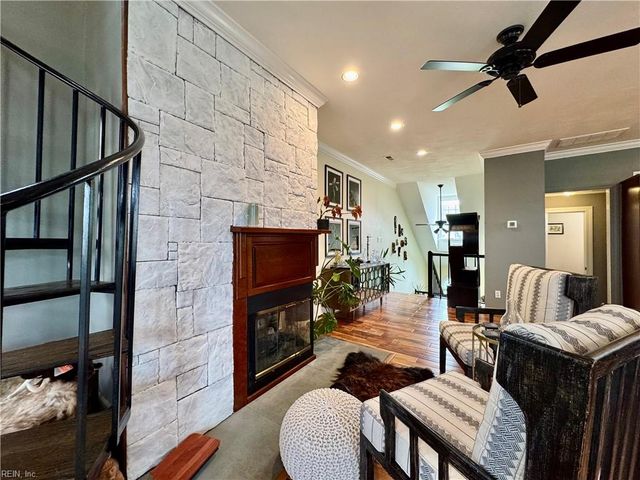 530 Hampton PL, Portsmouth, VA 23704