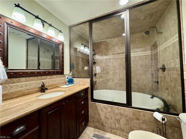 530 Hampton PL, Portsmouth, VA 23704