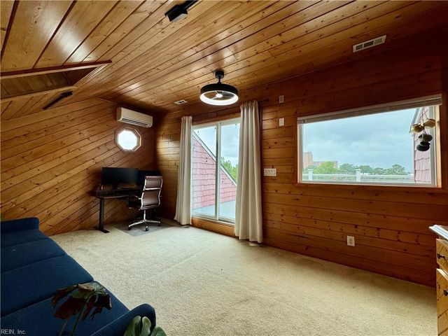 530 Hampton PL, Portsmouth, VA 23704