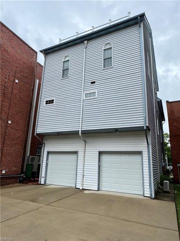 530 Hampton PL, Portsmouth, VA 23704