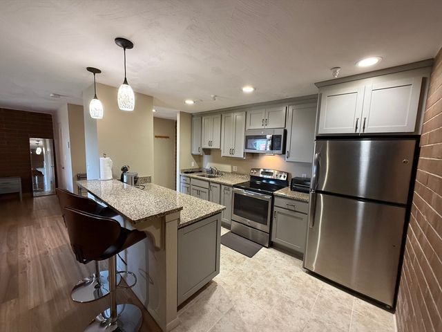 115 Squantum Street 815, Quincy, MA 02171