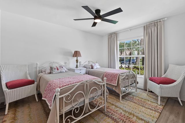 8402 Logia Circle, Boynton Beach, FL 33472