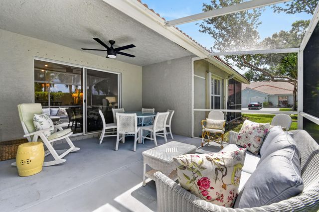 8402 Logia Circle, Boynton Beach, FL 33472