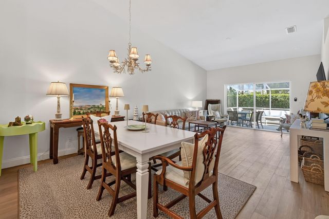 8402 Logia Circle, Boynton Beach, FL 33472