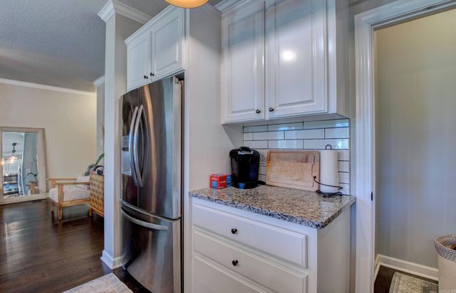 12617 Coulter Lake Rd Road, Mabelvale, AR 72103