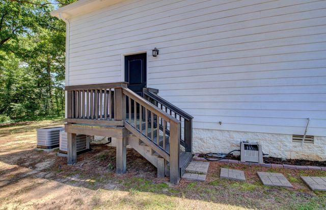 12617 Coulter Lake Rd Road, Mabelvale, AR 72103