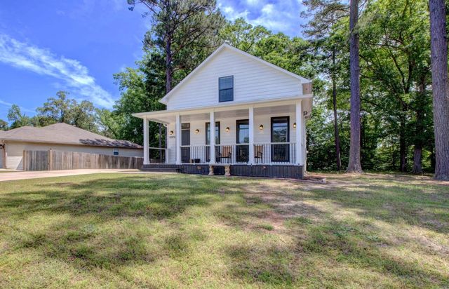 12617 Coulter Lake Rd Road, Mabelvale, AR 72103