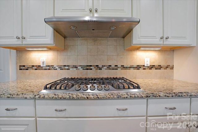 151 Johnson Manor Street, Mooresville, NC 28115