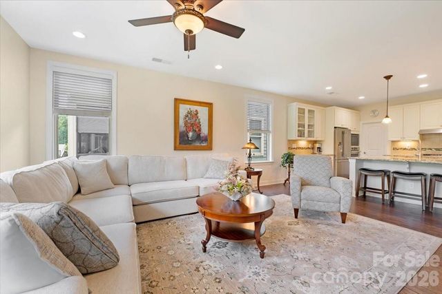 151 Johnson Manor Street, Mooresville, NC 28115