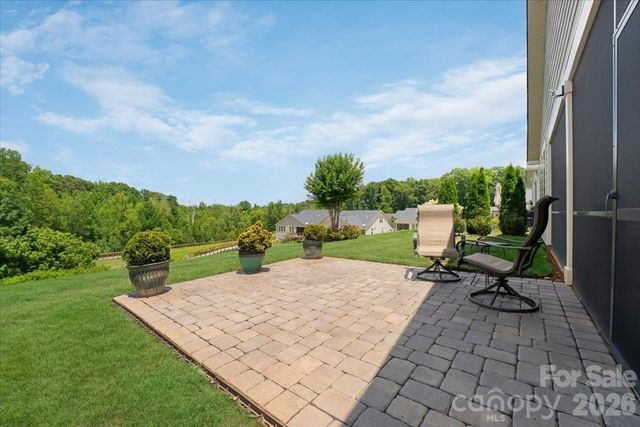 151 Johnson Manor Street, Mooresville, NC 28115