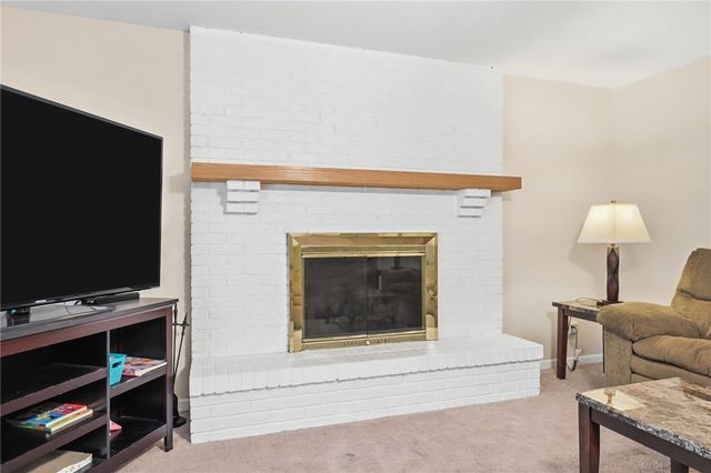 8919 Deep Forest Lane, Centerville, OH 45458