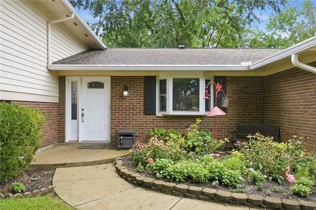8919 Deep Forest Lane, Centerville, OH 45458