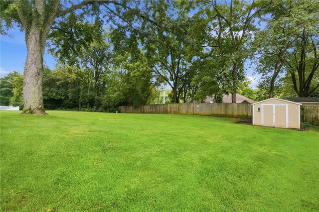 8919 Deep Forest Lane, Centerville, OH 45458
