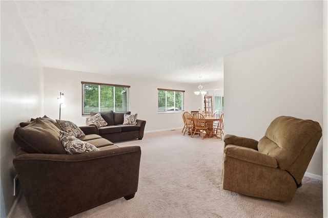 8919 Deep Forest Lane, Centerville, OH 45458