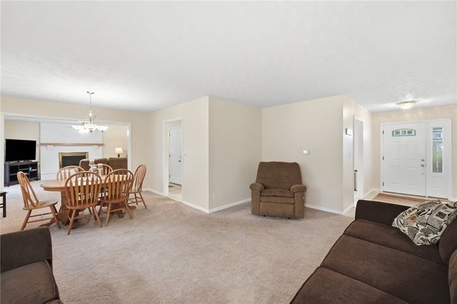 8919 Deep Forest Lane, Centerville, OH 45458