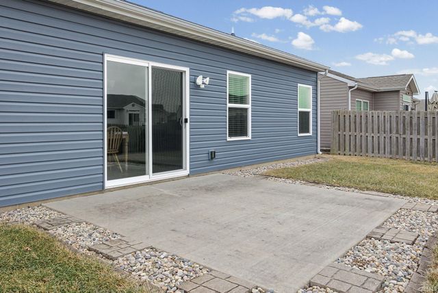 962 Kingrail Drive, West Lafayette, IN 47906