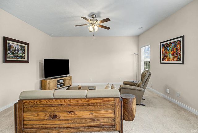 962 Kingrail Drive, West Lafayette, IN 47906