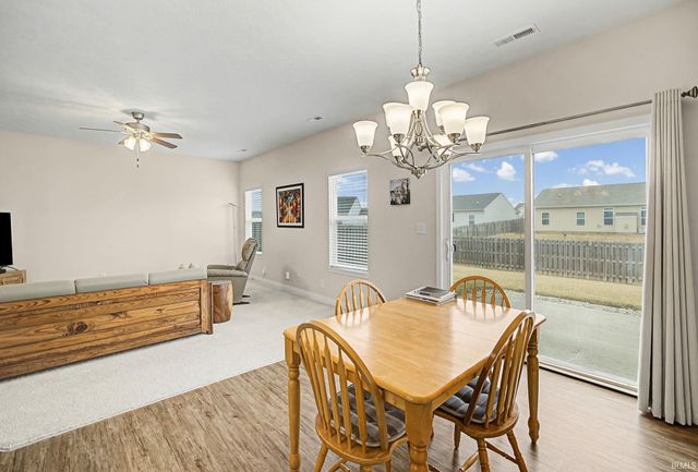 962 Kingrail Drive, West Lafayette, IN 47906