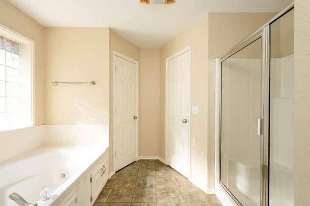 900 S Spring Lane, Blanchard, OK 73010