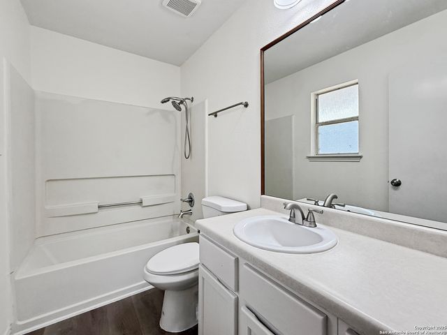 1222 Bobcat Pass, San Antonio, TX 78251