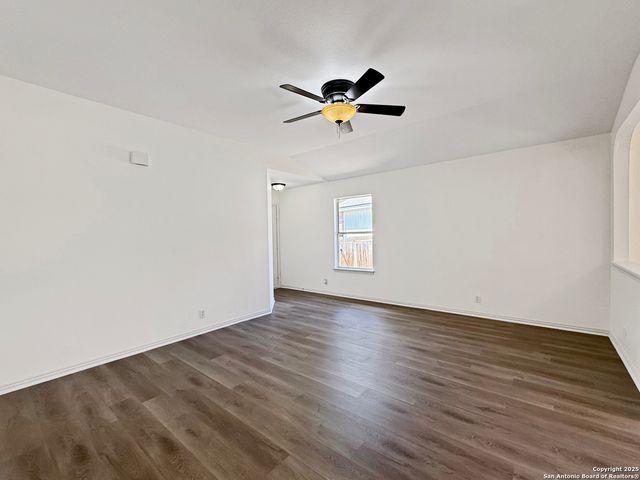 1222 Bobcat Pass, San Antonio, TX 78251